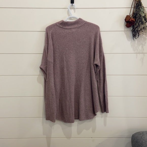 AE Oversized Sweater - Picture 3 of 3